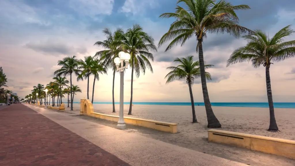 Hollywood, FL